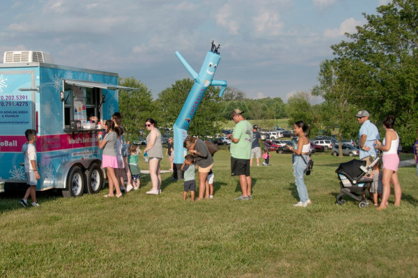 Hot day? No problem. Snoballs to the rescue.